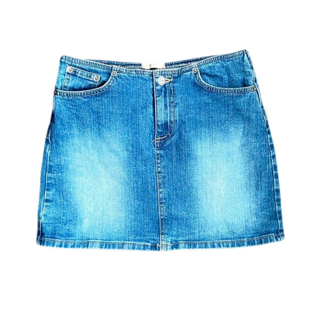 2000s Y2K denim jean mini-skirt with pockets